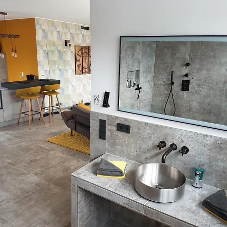 Timeout - Luxus Fuer Zwei Dudeldorf